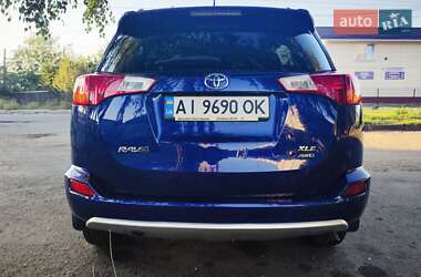 Позашляховик / Кросовер Toyota RAV4 2015 в Білій Церкві