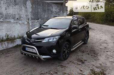 Позашляховик / Кросовер Toyota RAV4 2015 в Бердичеві