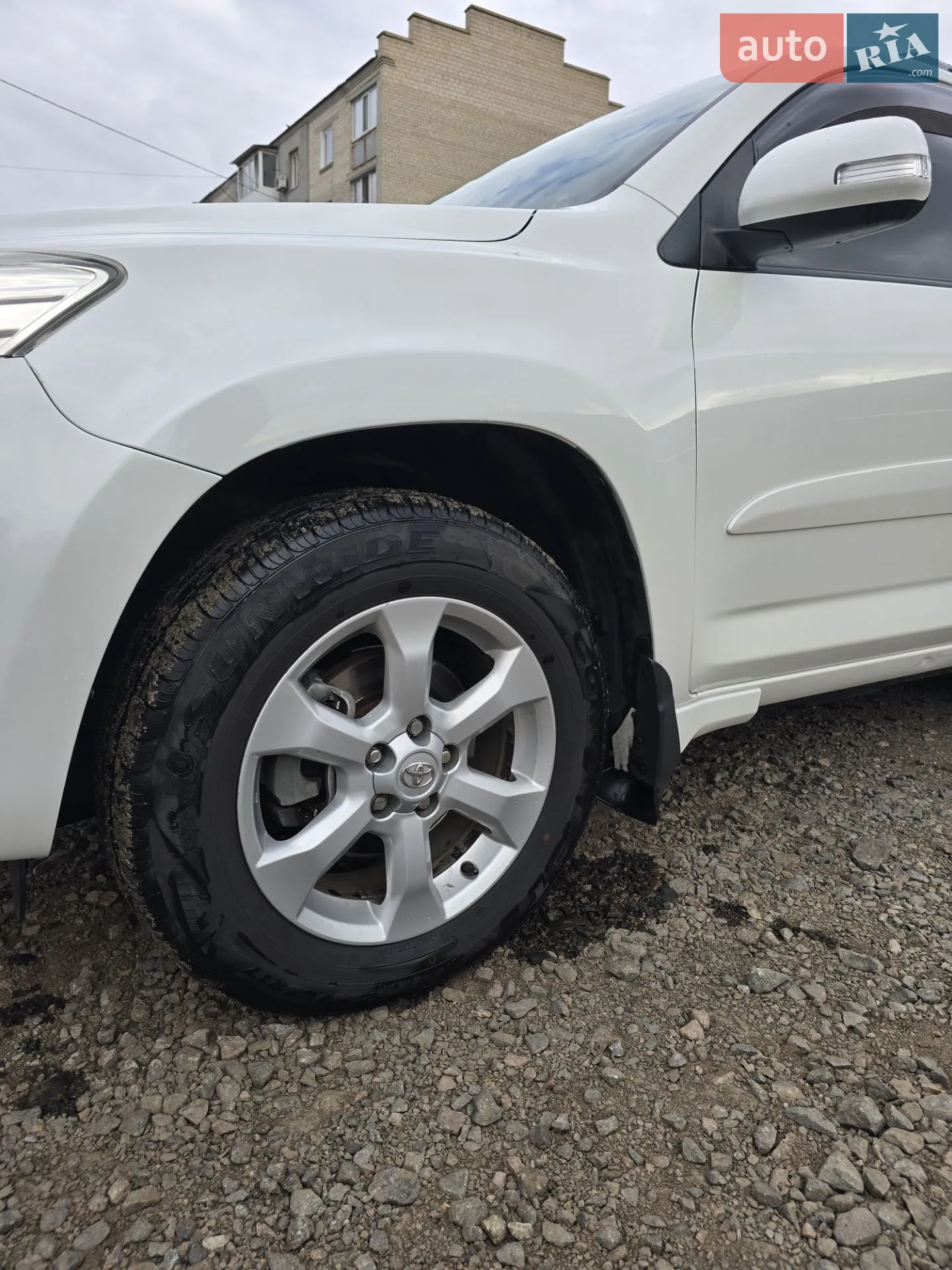 2011 Toyota RAV 4 - мініатюра 3