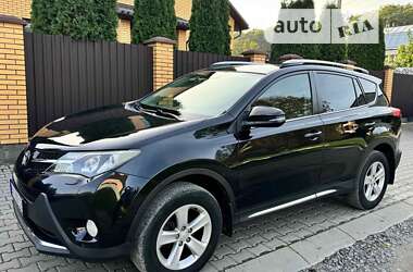 Внедорожник / Кроссовер Toyota RAV4 2014 в Хмельницком