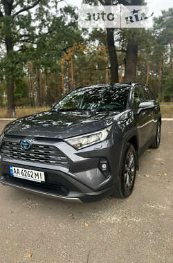 Позашляховик / Кросовер Toyota RAV4 2023 в Києві