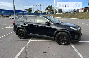 Позашляховик / Кросовер Toyota RAV4 2020 в Вінниці