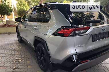 Внедорожник / Кроссовер Toyota RAV4 2019 в Одессе