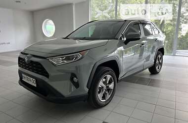 Внедорожник / Кроссовер Toyota RAV4 2021 в Одессе