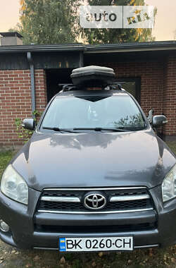 Внедорожник / Кроссовер Toyota RAV4 2009 в Ровно