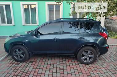 Внедорожник / Кроссовер Toyota RAV4 2006 в Золотоноше