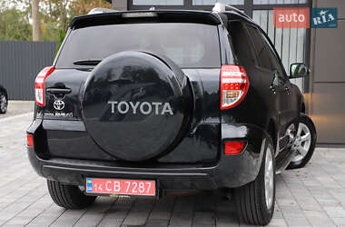 Внедорожник / Кроссовер Toyota RAV4 2011 в Дрогобыче