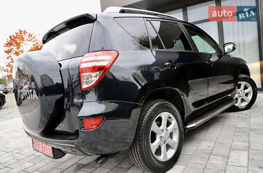 Внедорожник / Кроссовер Toyota RAV4 2011 в Дрогобыче