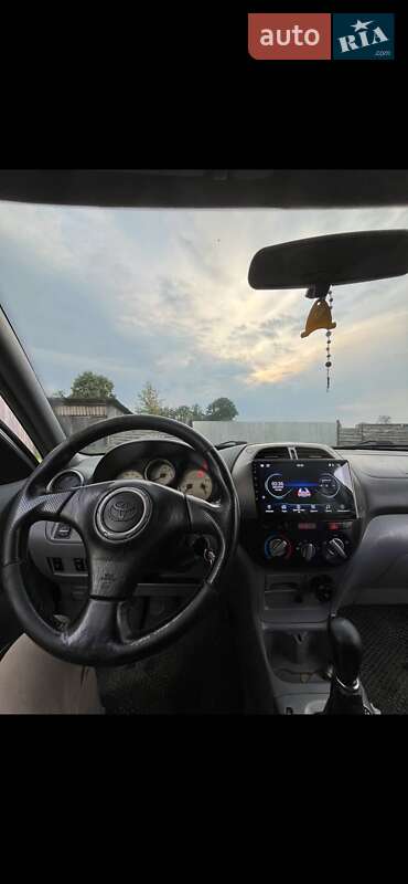 Позашляховик / Кросовер Toyota RAV4 2003 в Рівному фото 6 Позашляховик / Кросовер Toyota RAV4 2003 в Рівному