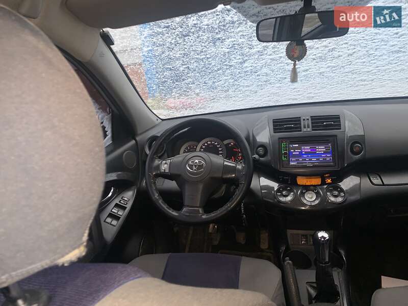 Внедорожник / Кроссовер Toyota RAV4 2008 в Кропивницком