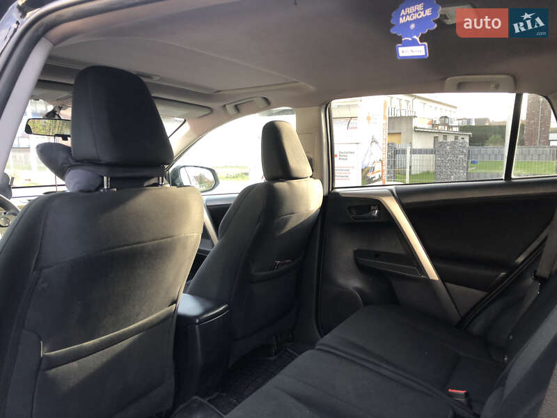 Внедорожник / Кроссовер Toyota RAV4 2014 в Броварах