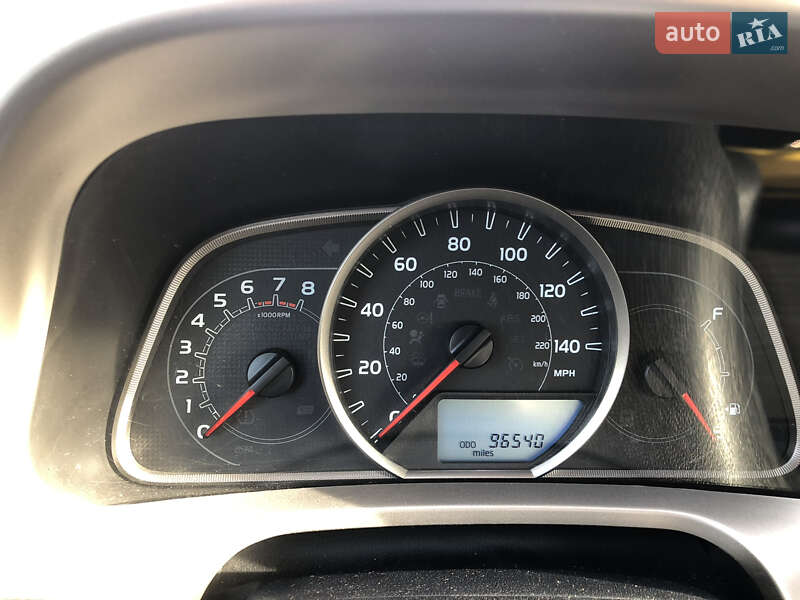 Внедорожник / Кроссовер Toyota RAV4 2014 в Броварах