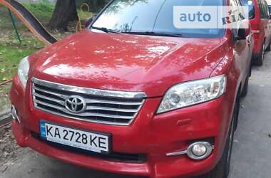 Внедорожник / Кроссовер Toyota RAV4 2011 в Киеве