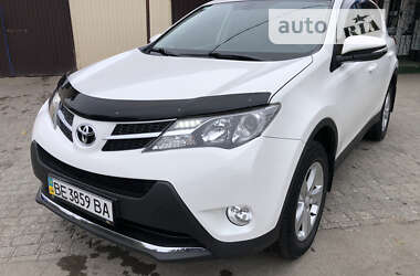 Позашляховик / Кросовер Toyota RAV4 2014 в Новому Бузі