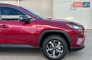 Внедорожник / Кроссовер Toyota RAV4 2020 в Одессе