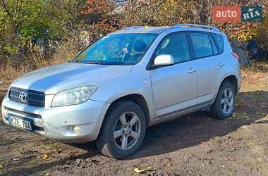 Внедорожник / Кроссовер Toyota RAV4 2007 в Изюме