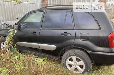 Внедорожник / Кроссовер Toyota RAV4 2004 в Борисполе