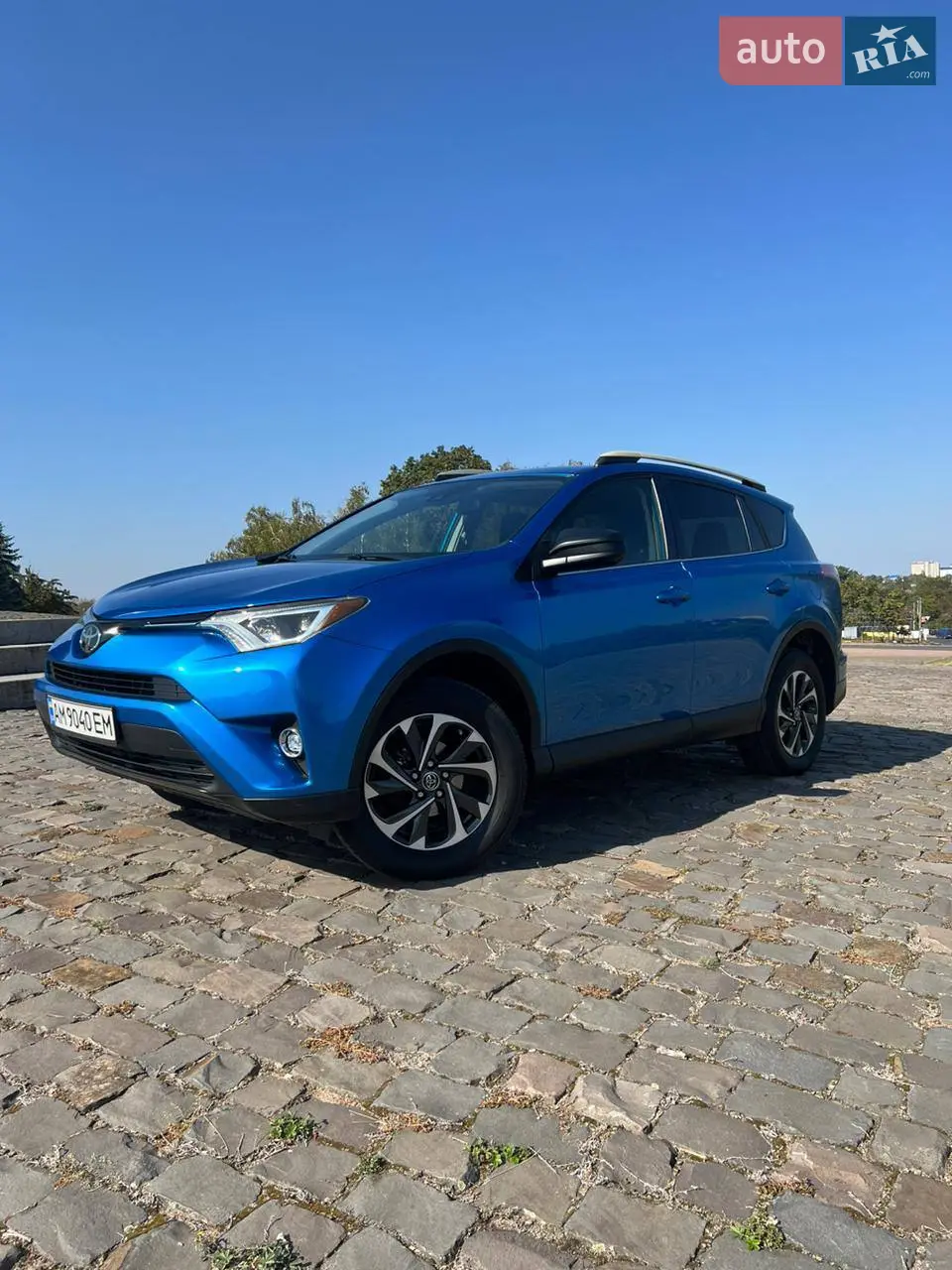 2018 Toyota RAV 4 - мініатюра 17