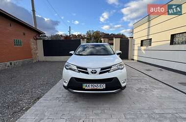 Внедорожник / Кроссовер Toyota RAV4 2013 в Харькове