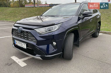 Позашляховик / Кросовер Toyota RAV4 2020 в Кривому Розі