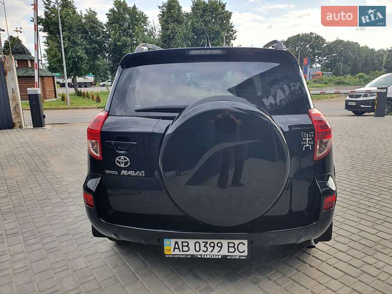 Внедорожник / Кроссовер Toyota RAV4 2008 в Виннице