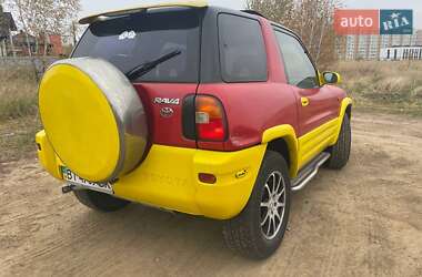 Внедорожник / Кроссовер Toyota RAV4 1995 в Киеве