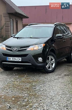 Внедорожник / Кроссовер Toyota RAV4 2013 в Рокитном