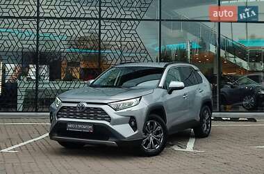 Позашляховик / Кросовер Toyota RAV4 2022 в Києві