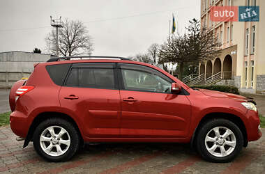 Внедорожник / Кроссовер Toyota RAV4 2011 в Тернополе