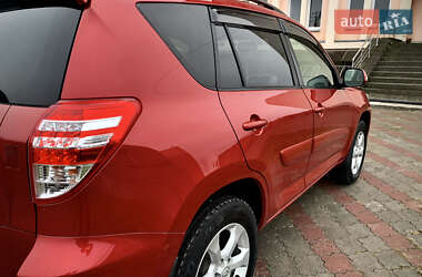 Внедорожник / Кроссовер Toyota RAV4 2011 в Тернополе