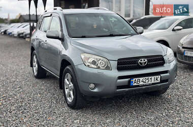 Внедорожник / Кроссовер Toyota RAV4 2007 в Виннице