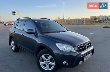 Внедорожник / Кроссовер Toyota RAV4 2007 в Киеве