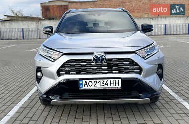 Внедорожник / Кроссовер Toyota RAV4 2020 в Тернополе