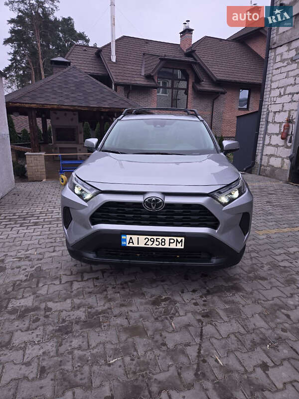 Внедорожник / Кроссовер Toyota RAV4 2023 в Киеве фото 7 Внедорожник / Кроссовер Toyota RAV4 2023 в Киеве