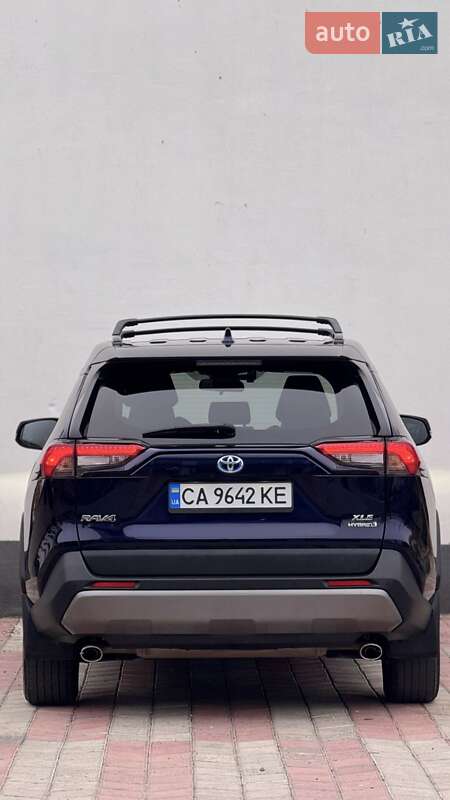 Внедорожник / Кроссовер Toyota RAV4 2021 в Умани фото 8 Внедорожник / Кроссовер Toyota RAV4 2021 в Умани