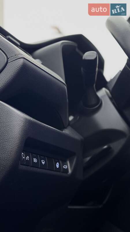 Внедорожник / Кроссовер Toyota RAV4 2021 в Умани фото 35 Внедорожник / Кроссовер Toyota RAV4 2021 в Умани