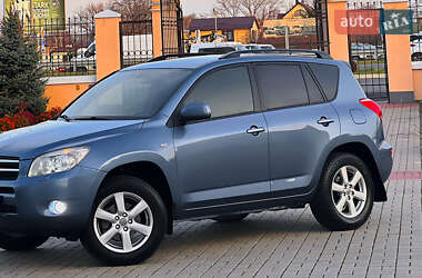 Позашляховик / Кросовер Toyota RAV4 2009 в Макіївці