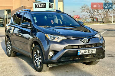 Внедорожник / Кроссовер Toyota RAV4 2016 в Днепре