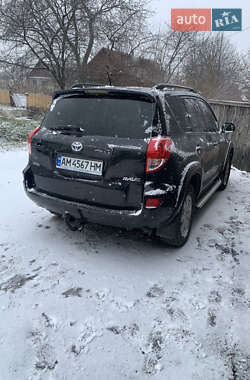 Внедорожник / Кроссовер Toyota RAV4 2006 в Житомире