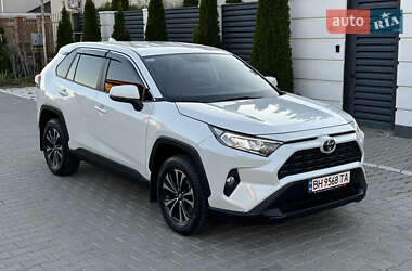 Внедорожник / Кроссовер Toyota RAV4 2019 в Одессе