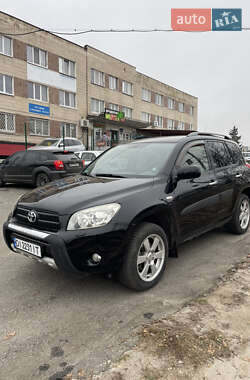 Внедорожник / Кроссовер Toyota RAV4 2006 в Сумах