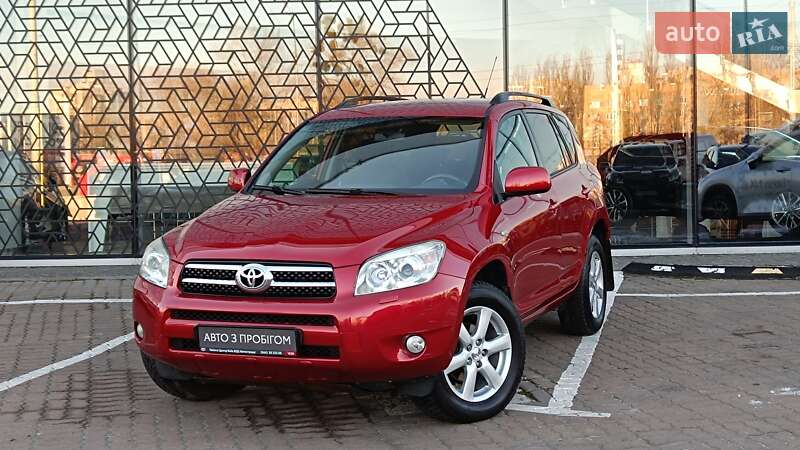 Внедорожник / Кроссовер Toyota RAV4 2008 в Киеве