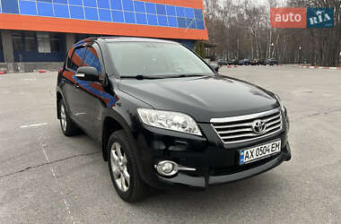 Внедорожник / Кроссовер Toyota RAV4 2011 в Харькове