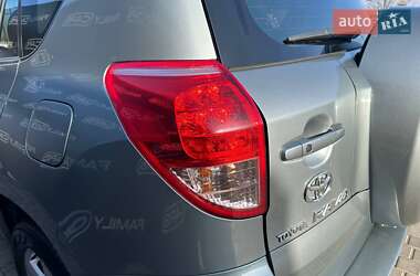 Позашляховик / Кросовер Toyota RAV4 2006 в Одесі