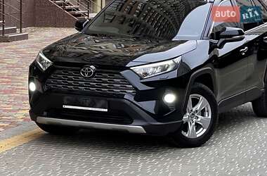 Внедорожник / Кроссовер Toyota RAV4 2021 в Одессе