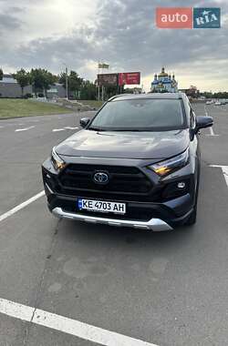 Позашляховик / Кросовер Toyota RAV4 2023 в Кривому Розі