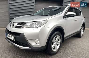 Внедорожник / Кроссовер Toyota RAV4 2013 в Харькове