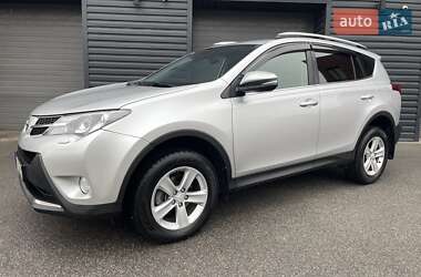 Внедорожник / Кроссовер Toyota RAV4 2013 в Харькове