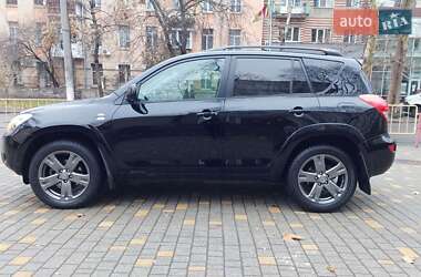 Позашляховик / Кросовер Toyota RAV4 2006 в 
