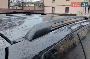 Позашляховик / Кросовер Toyota RAV4 2006 в 